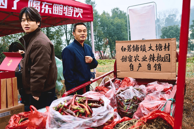 湖南湘江新区黄泥铺村:一场杀猪宴,一次乡情共振,一股发展动能